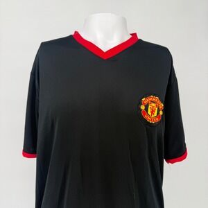 Manchester United Soccer Jersey Black Red V-Neck Short Sleeve Shirt Mens XL